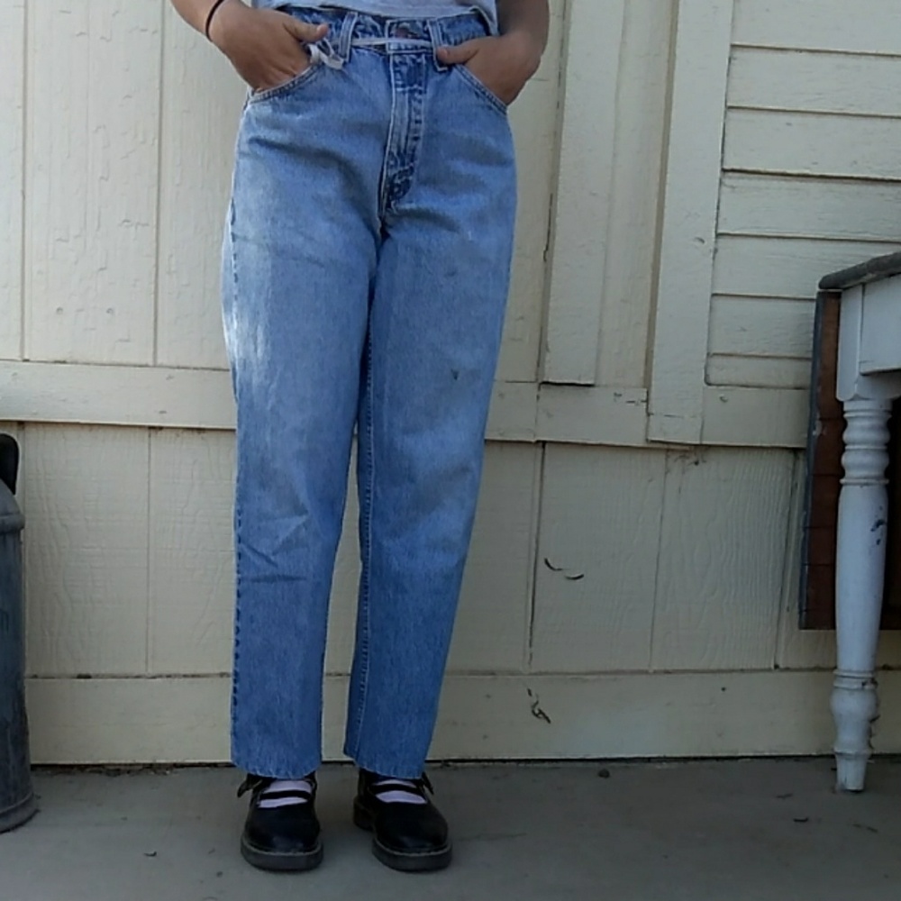 True vintage levis mom jeans